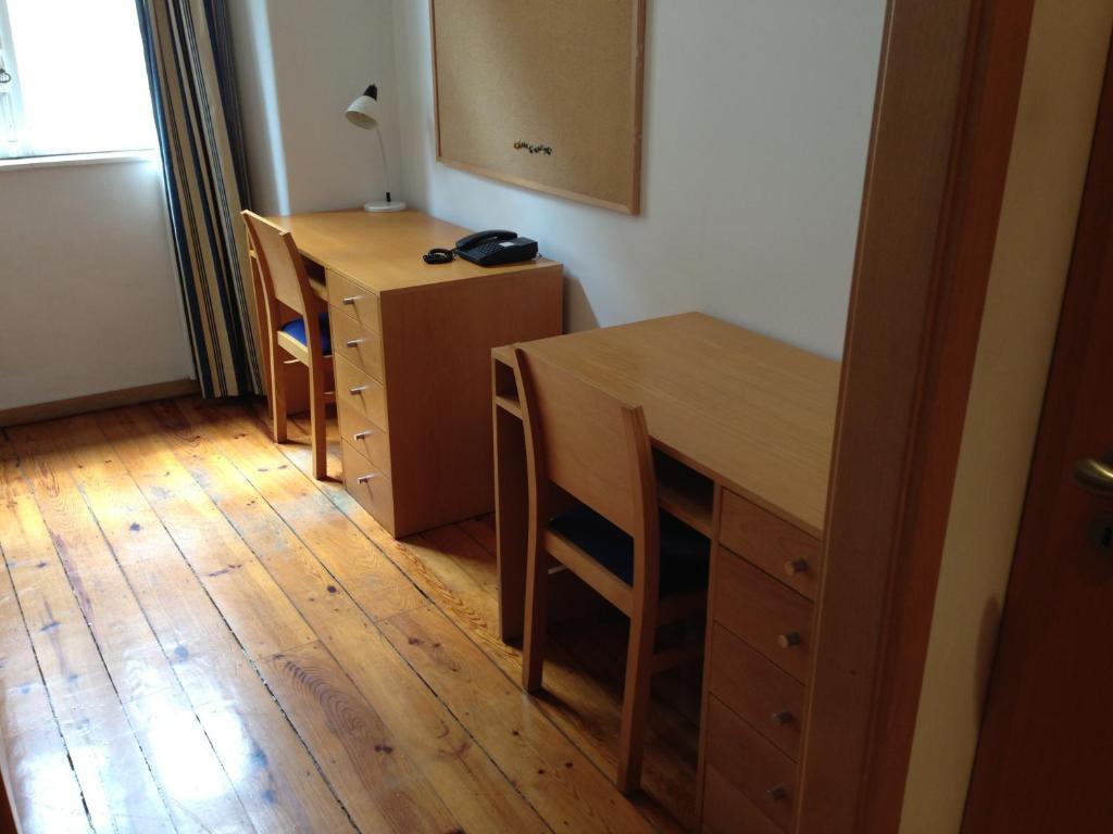 Spru Lisbon Summer Accommodation Номер фото
